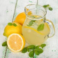 Pixwords Bilden med citroner, citron, mynta, drink Olga Vasileva (Olyina)