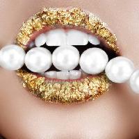 Pixwords Bilden med mun, pärla, pärlor, tänder, guld, läppar, guld, kvinna Luba V Nel (Lvnel)